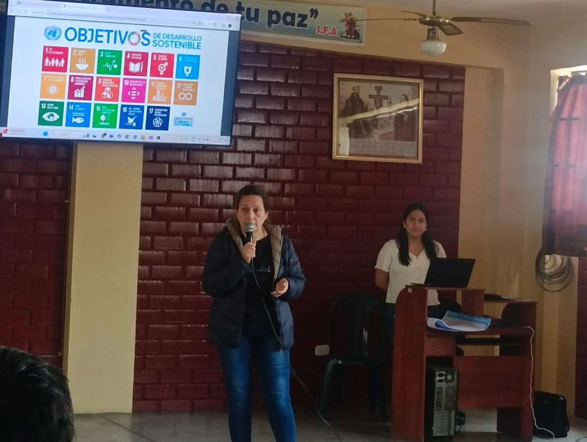 Más allá del reciclaje: un camino hacia la economía circular - fotografía del evento