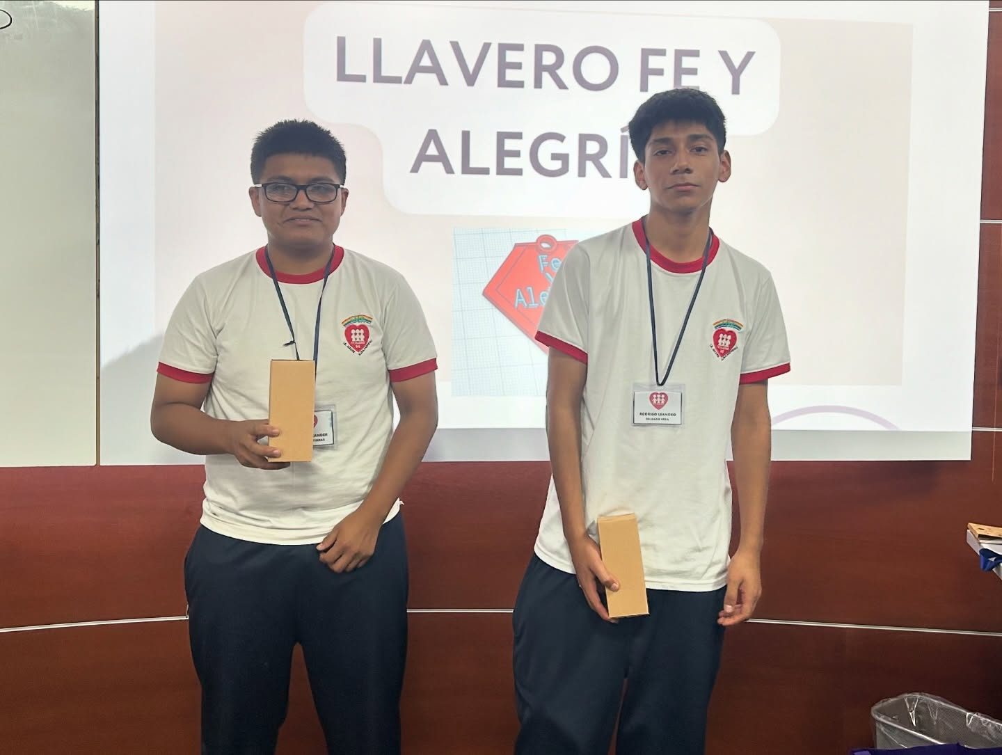 Taller de modelado e impresión 3D con Tinkercad en Fe y Alegría - fotografía del evento