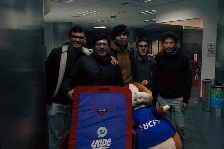 Visita a BCP y Yape - fotografía del evento